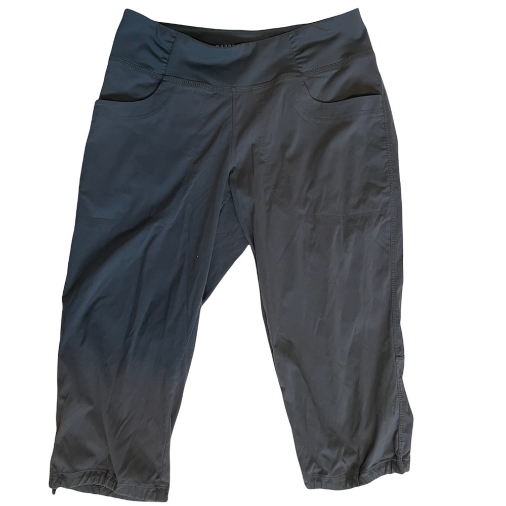 Mountain hardwear capris 3/4 length pants